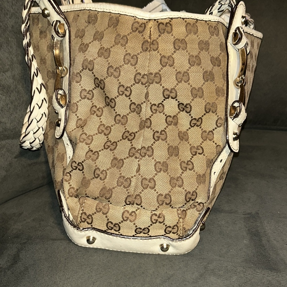 GUCCI BAG - Picture 4 of 11